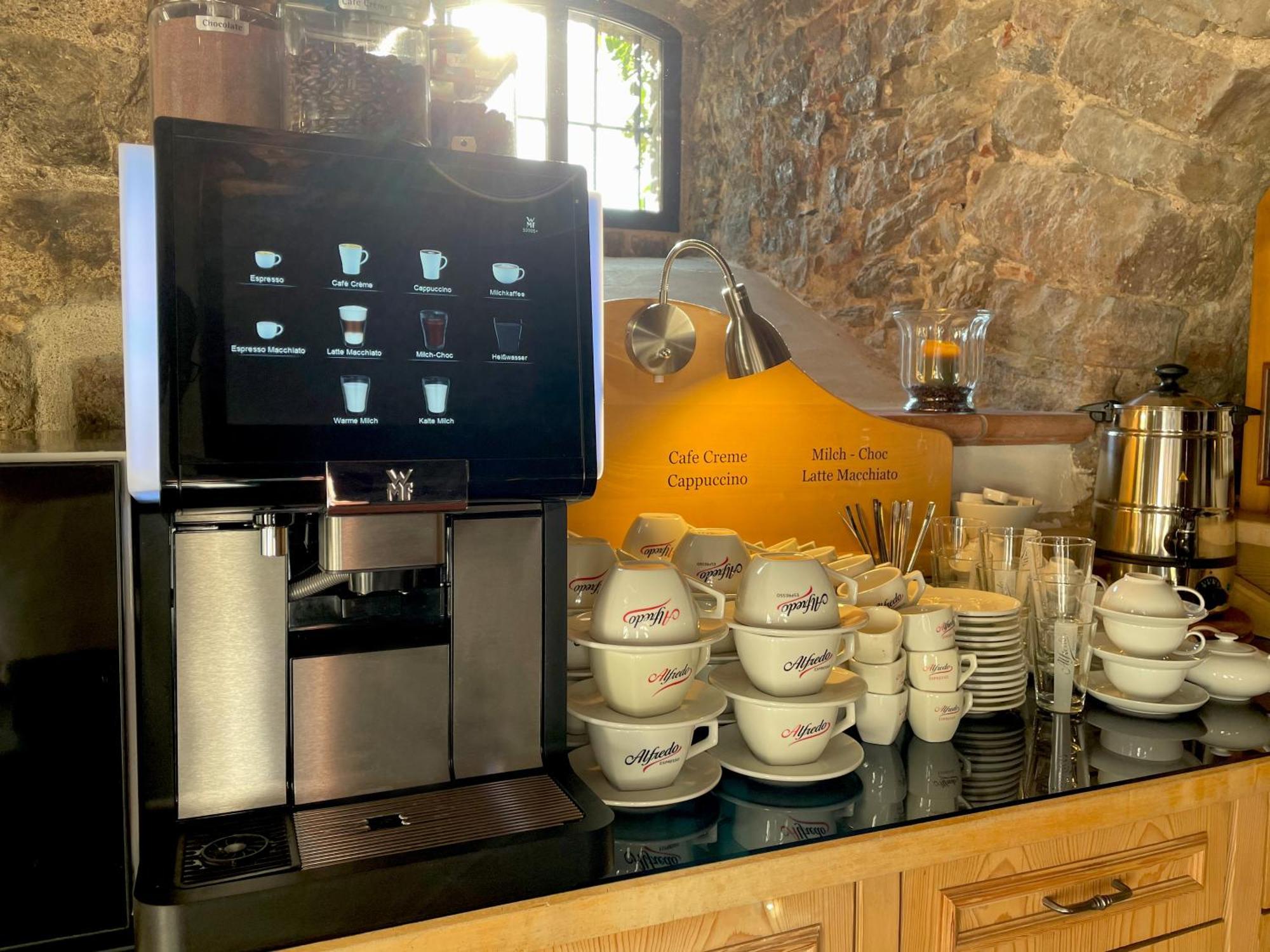 Hotel Gruener Baum Βίρτσμπουργκ Εξωτερικό φωτογραφία